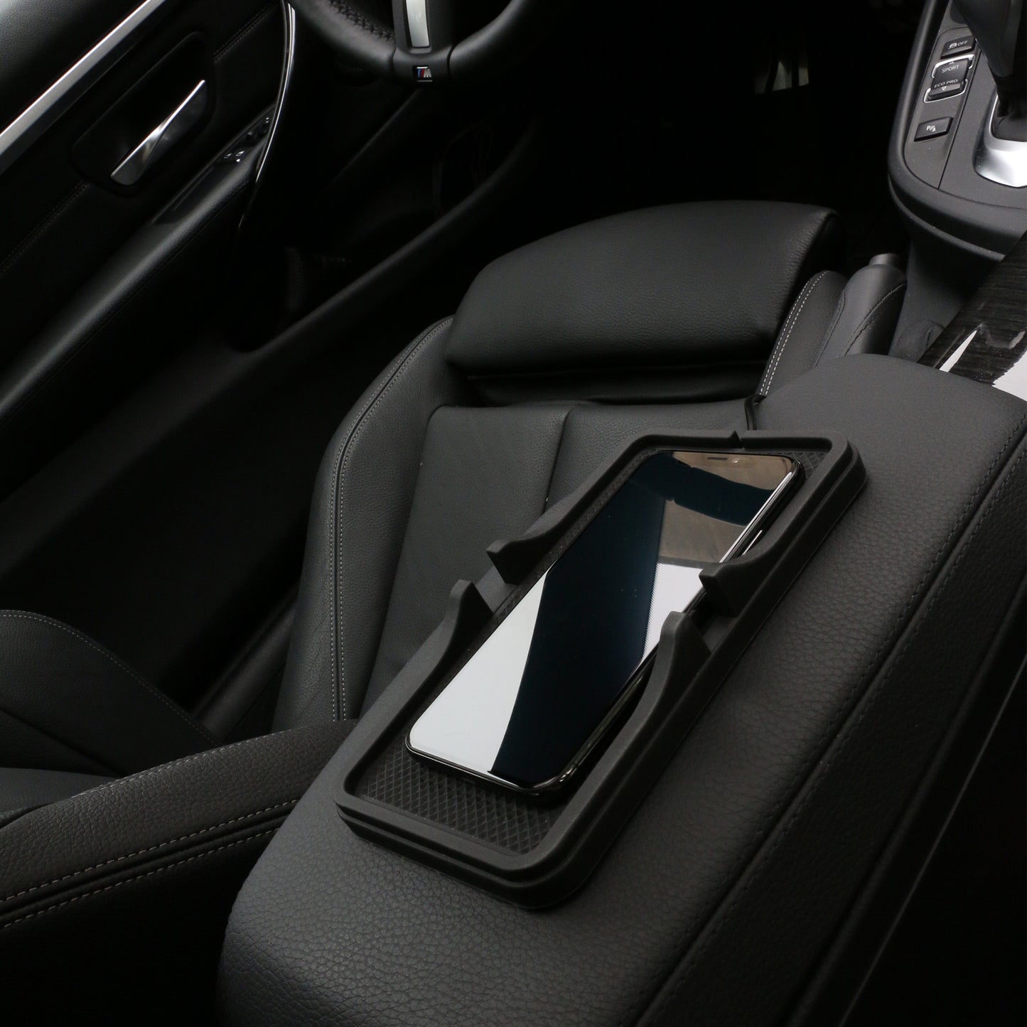 15W Fast Wireless Charging Pad – Qi-Compatible, Universal Smartphone Stand