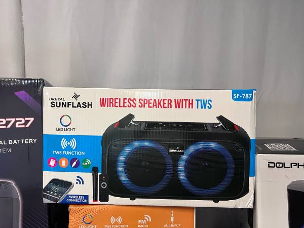 SUNFLASH BLUETOOTH SPEAKER WITH RGB LED LIGHT/SHOLDER STRAP SF-787